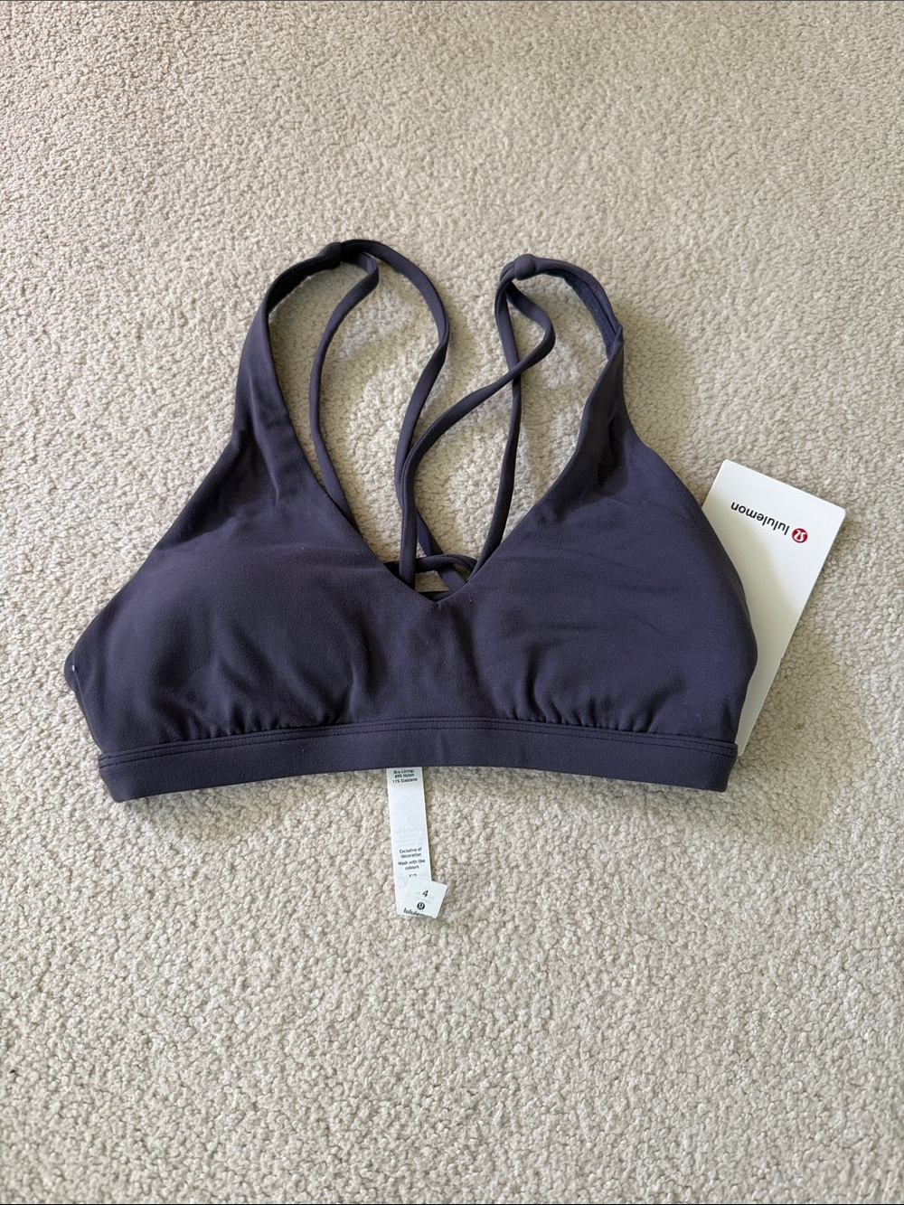 BNWT lululemon athletica Calm Within Bra - size 4